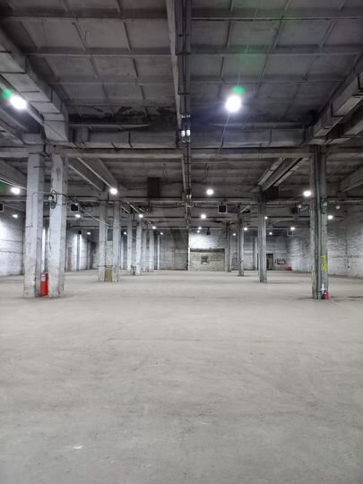 Склад, 2500 м²