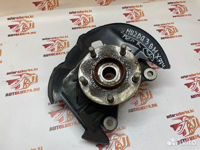 Кулак поворотный передний правый Mazda 3 BM