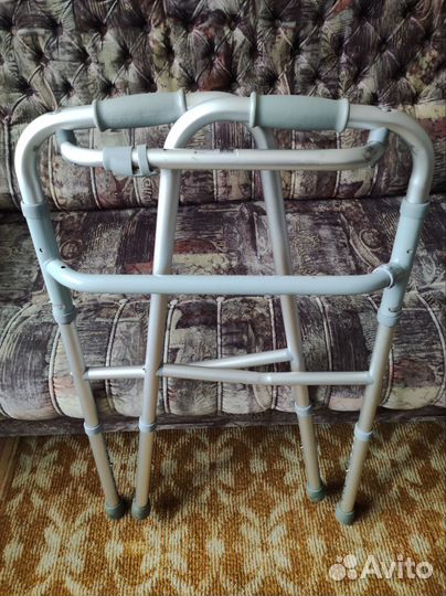 Ходунки для взрослых