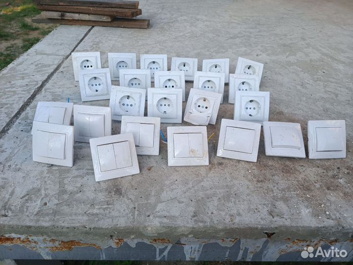 Розетки и выключатели новые