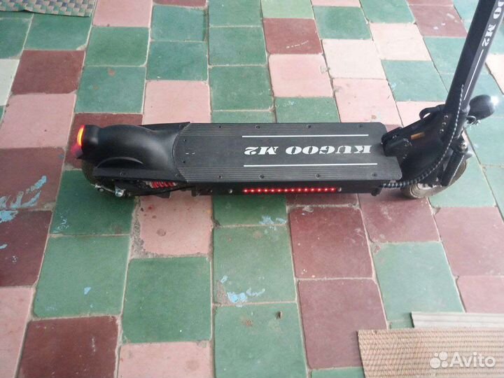 Электросамокат kugoo M2