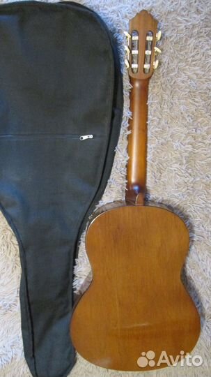 Классическая гитара Yamaha C40+тёплый чехол