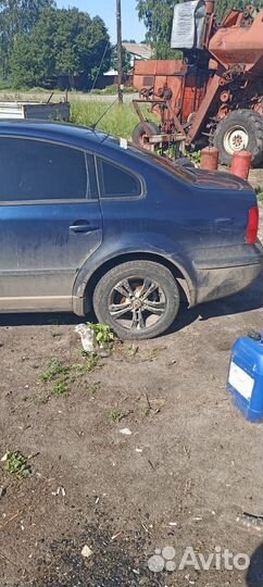 Volkswagen Passat 1.8 AT, 1999, 350 000 км