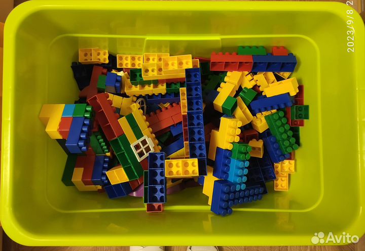 Кубики Bauer в пластиковой коробке 39см*59см*35см