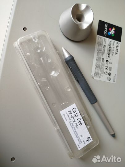 Графический планшет Wacom ptz-930