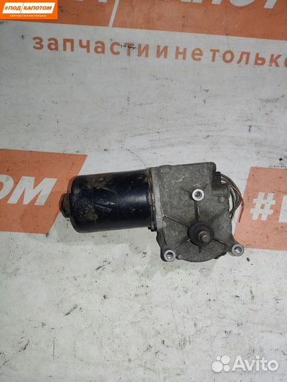 Моторчик трапеции дворников (стеклоочистителя)