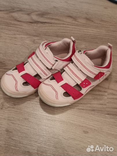 Сандали р.26