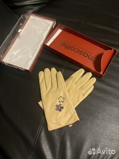 Перчатки женские кожаные 8 размер новые