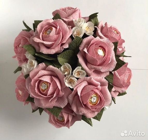 Сладкий букет из конфет