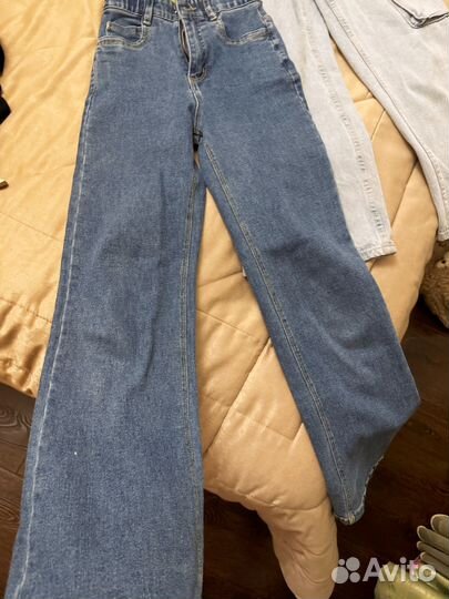 Джинсы, продаю пакетом несколько вещей