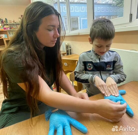 Няня с развивающими занятиями