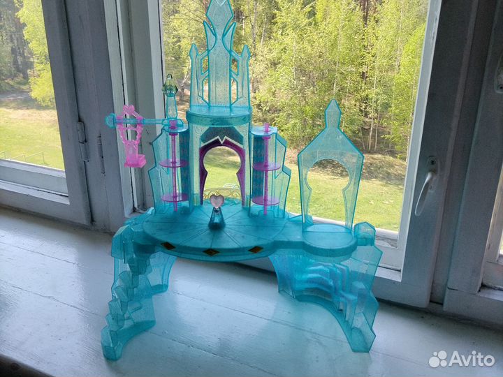 Игрушка Замок 