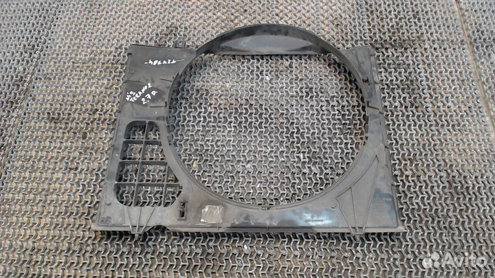 Кожух вентилятора радиатора Nissan Terrano 2, 2005