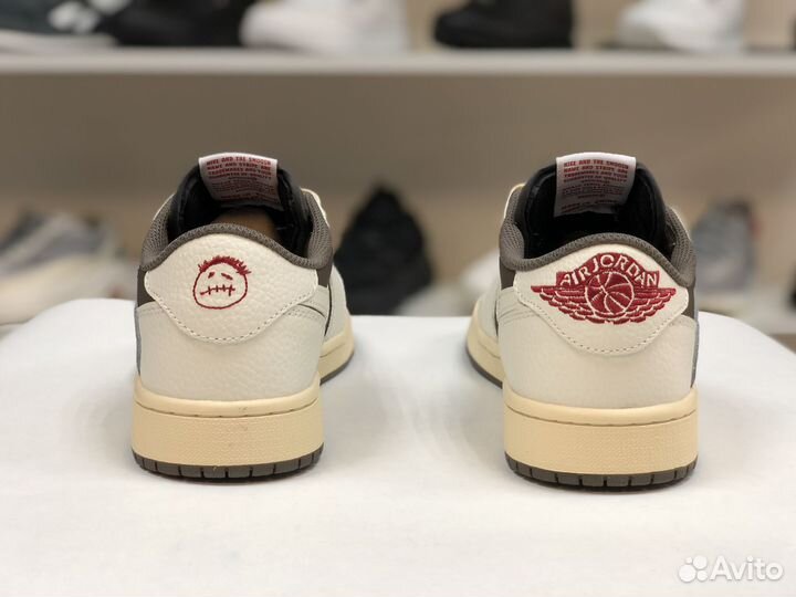 Кроссовки Nike Air Jordan 1 low x Travis Scott