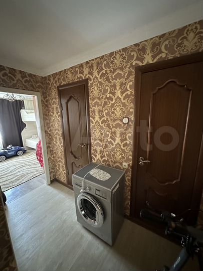 3-к. квартира, 70 м², 5/5 эт.
