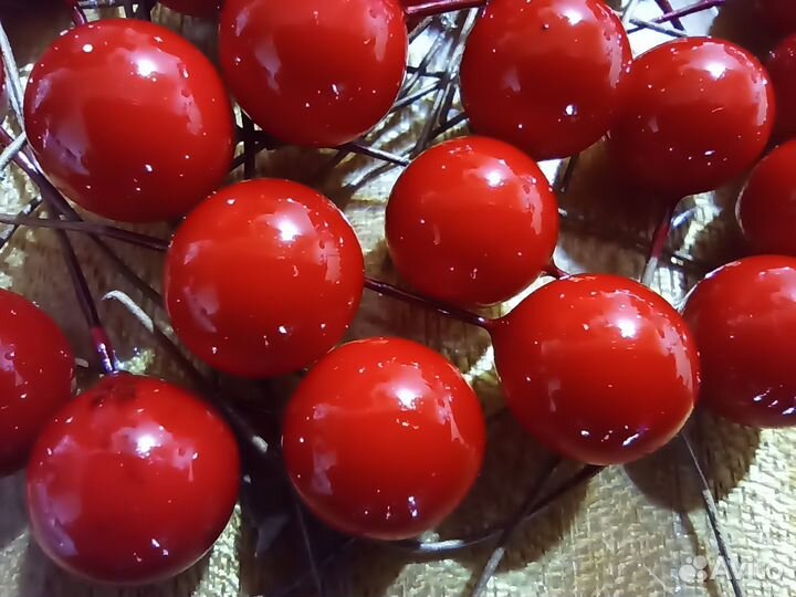 Бусины на проволочке для рукоделия