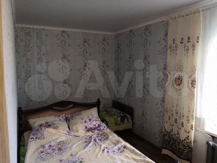 Комната 20 м² в 3-к., 2/2 эт.