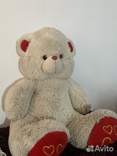 Плюшевый медведь
