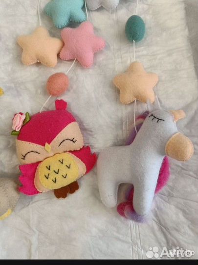 Мобиль на кроватку из фетра с музыкой