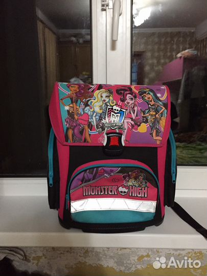 Рюкзаки с ортопедической спинкой.Monster High и Di
