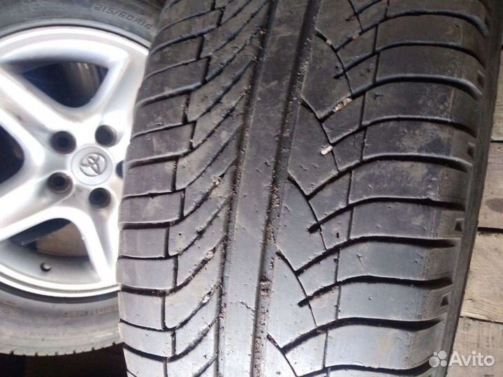 Triangle TR281 215/65 R16