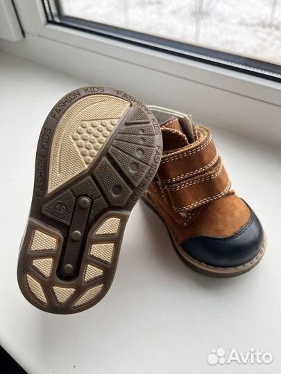 Ботинки демисезонные 19 размер tombi