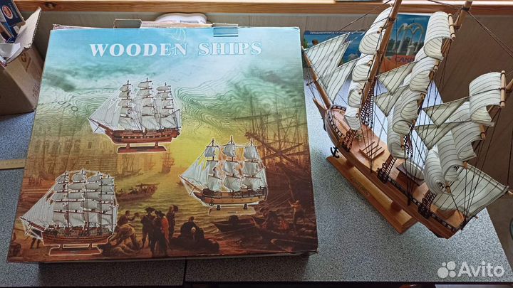 Парусник деревянный