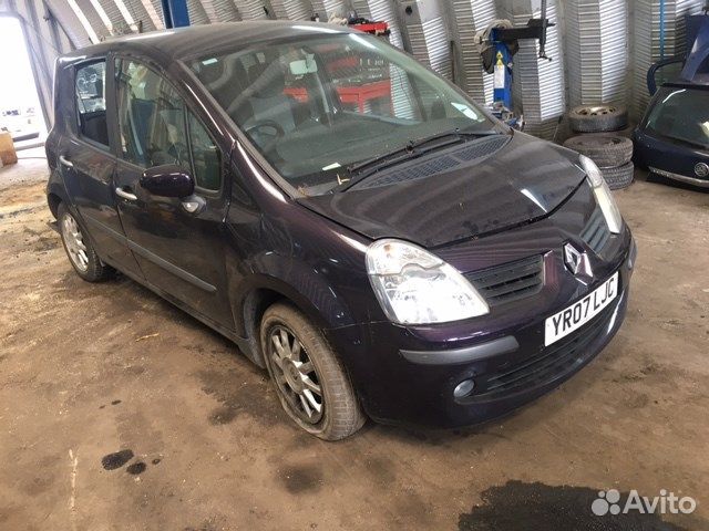 Разбор на запчасти Renault Modus
