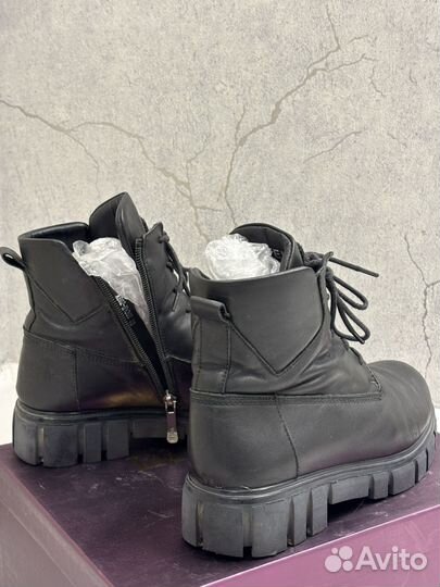 Ботинки женские зимние 36