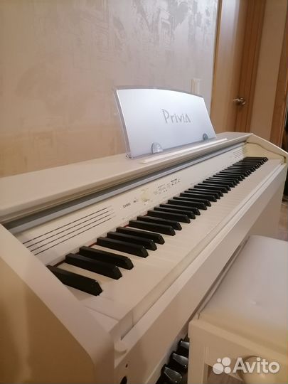 Цифровое пианино Casio Privia