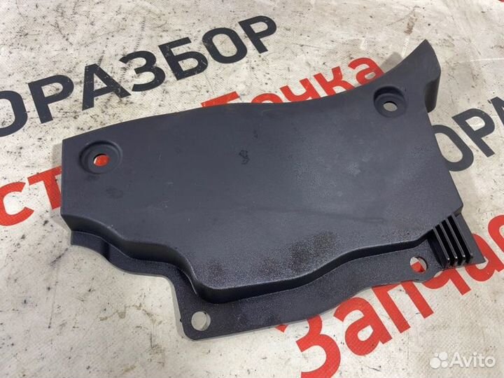 Обшивка салона левая Land Rover Range Rover Vogue