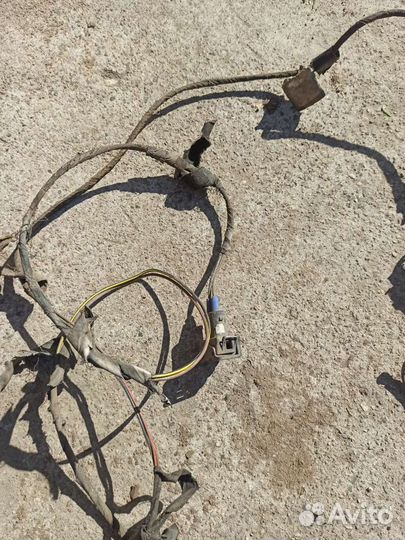 Оригинальный концевик капота с проводкой г3, венто