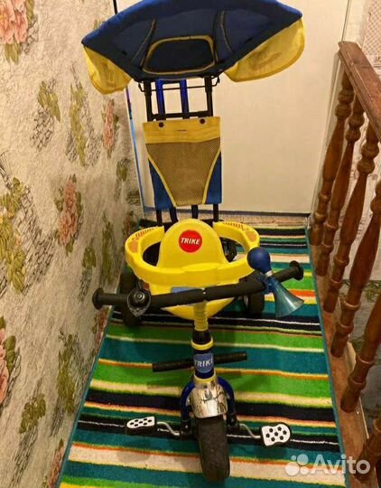 Детский велосипед с родительской ручкой