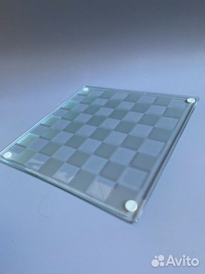 Настольная игра шахматы со стеклянными стопками