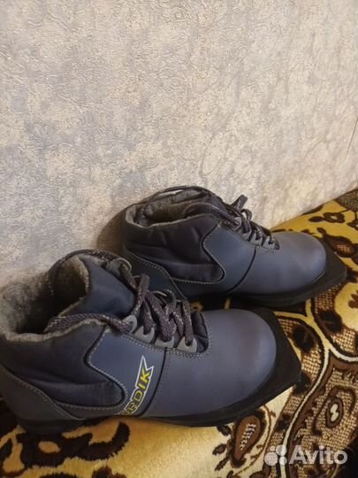 Лыжные ботинки 32 размера