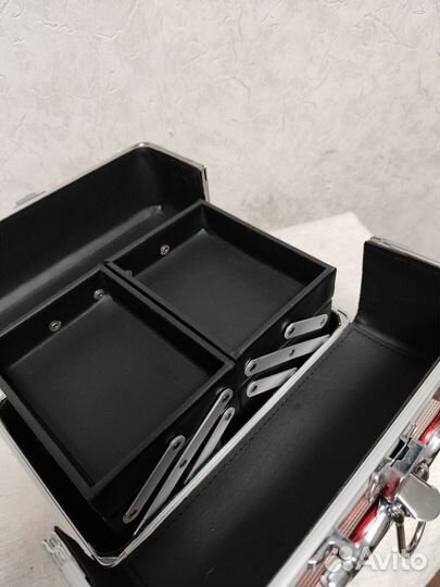 Бьюти кейс для косметики Мэри Кэй