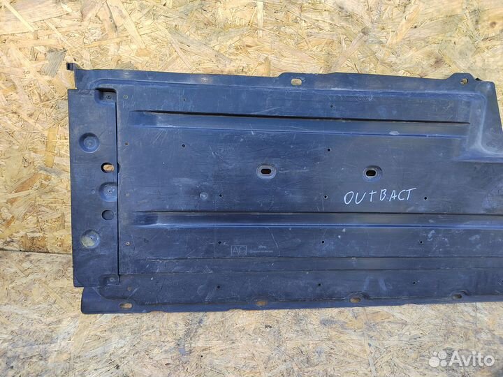 Защита днища правая Subaru Outback