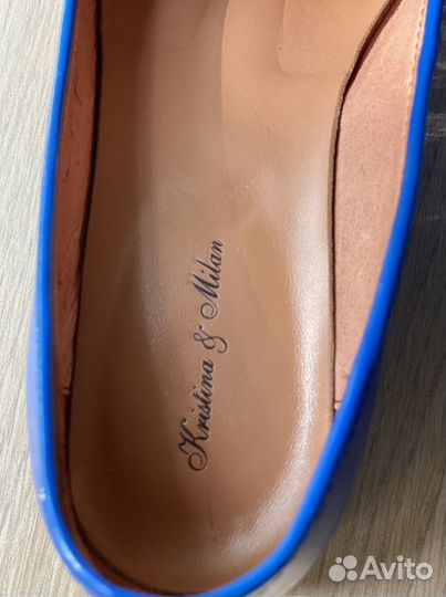 Лоферы женские 37р. Италия