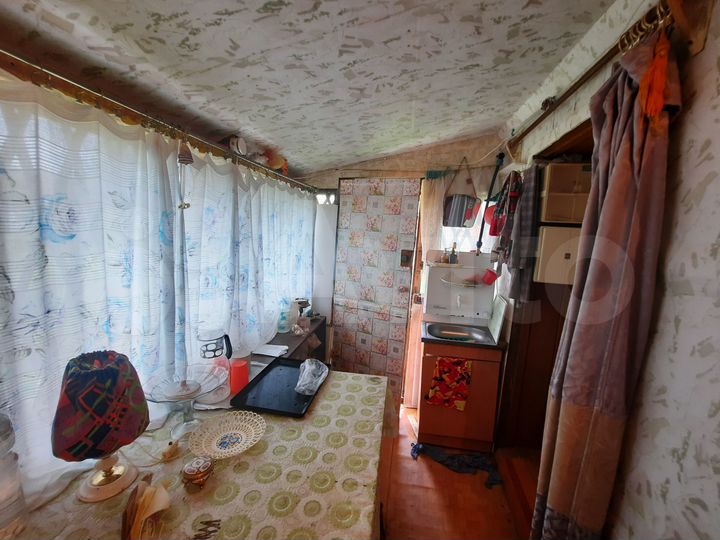 Дача 17,6 м² на участке 4 сот.