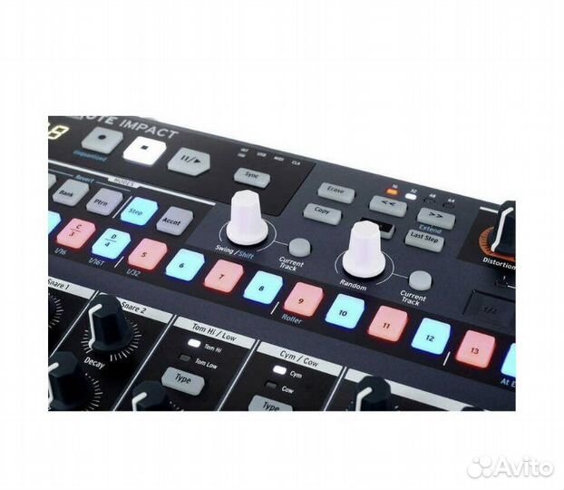 Аналоговая драм машина Arturia Drumbrute impact