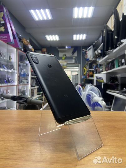 Xiaomi Redmi Note 5, 4/64 ГБ