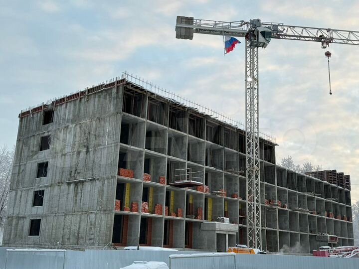 2-к. квартира, 43,3 м², 2/5 эт.