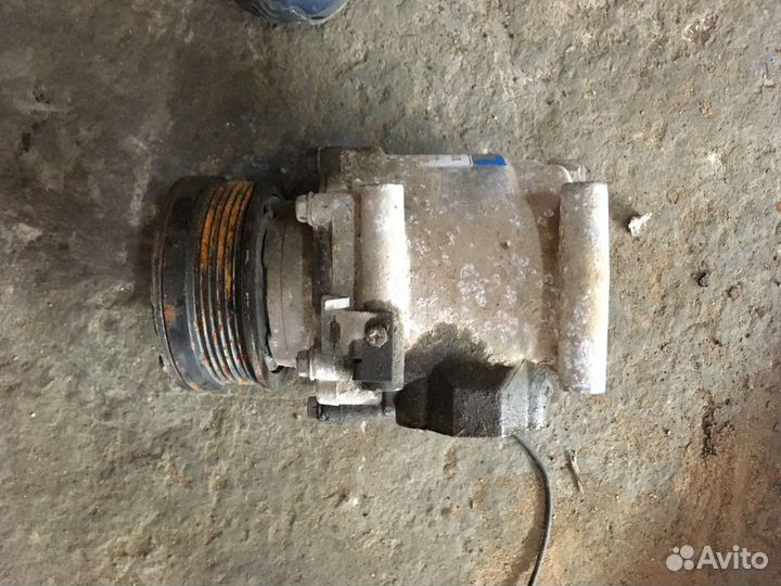 Компрессор кондиционера (Lifan X60)