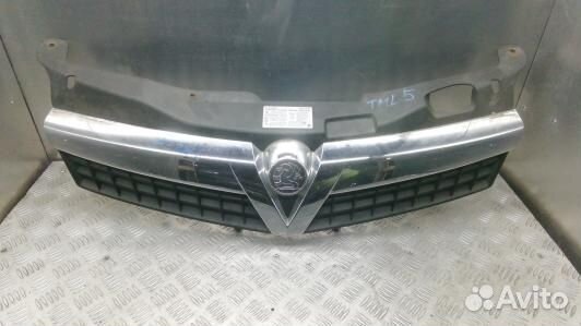Решетка радиатора opel astra H (TML05QF01)