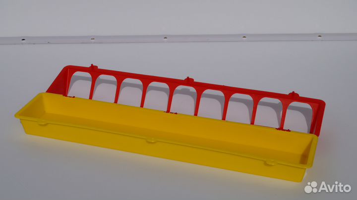 Кормушка лотковая для мелкой птицы