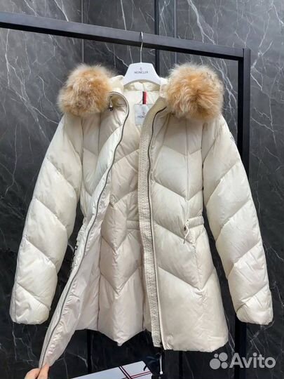 Пуховик moncler loriot