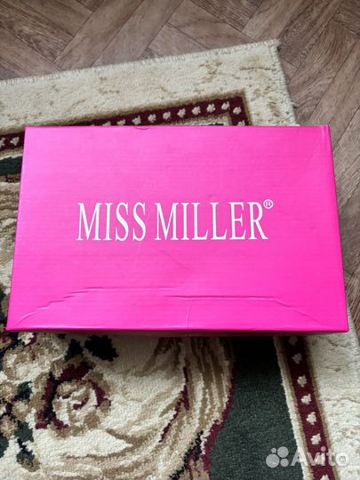 Туфли белые 40 Miss Miller