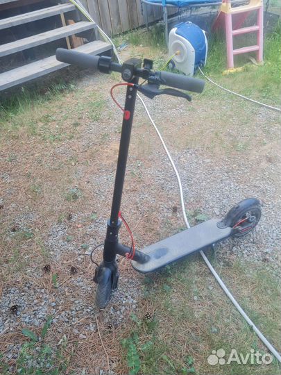 Продам электросамокат