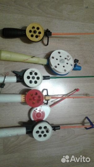 Рыболовные снасти.Зимние