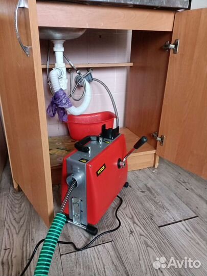 Сантехник. Устранение засоров. Прочистка труб